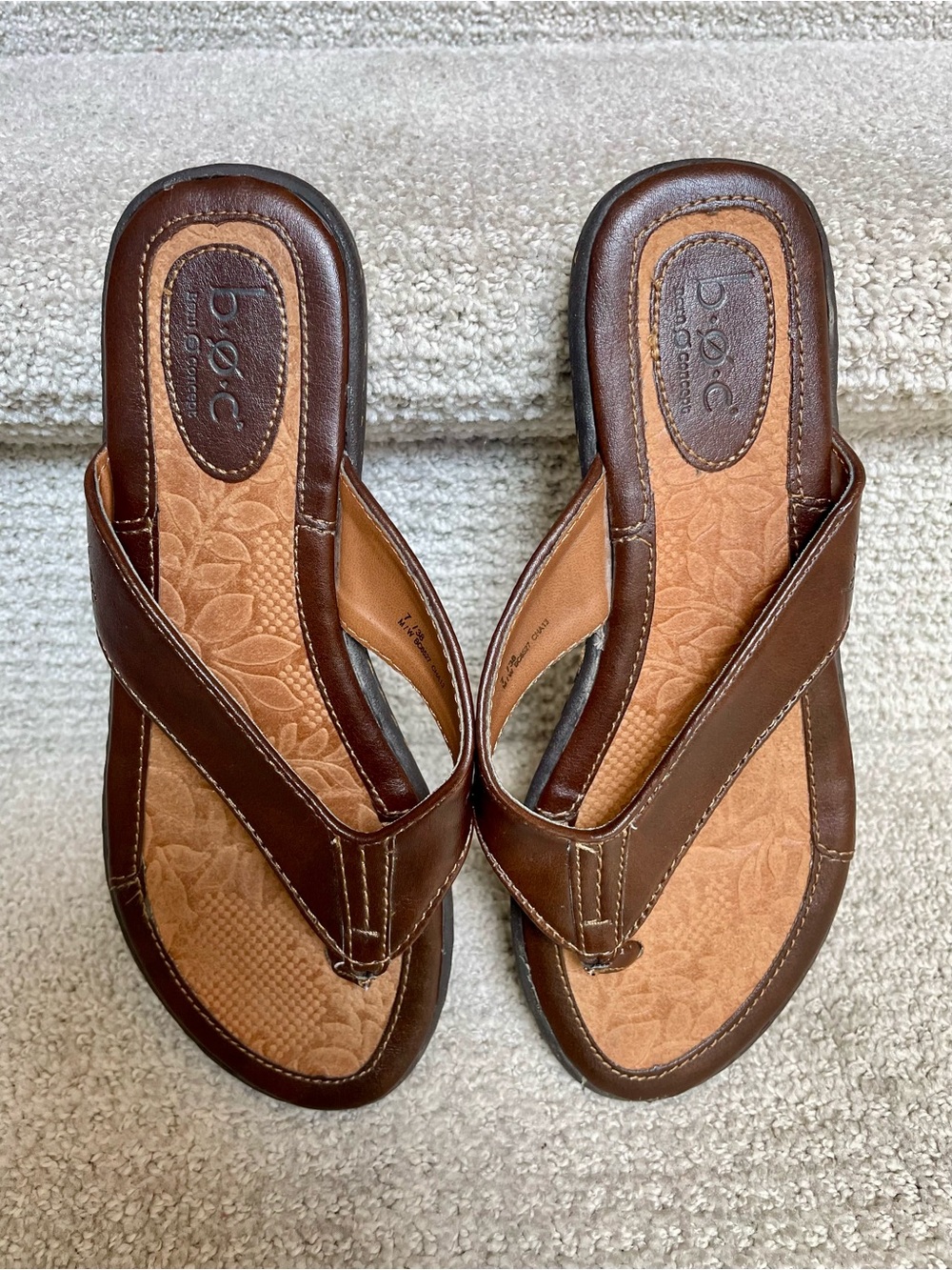 B.o.C Born Concept Brown Leather Flip Flop Thong Sandals Summer Beach Size 7M